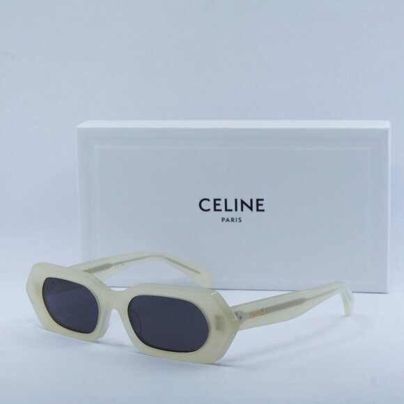 Final Price! Celine CL40243I 39A Opal Vanilla /Smoke Sunglasses - Picture 1 of 10